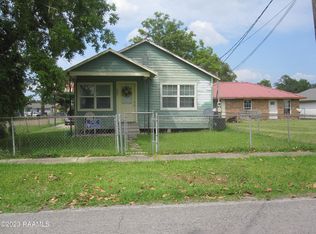 1048 Copp Ave, Jeanerette, LA 70544