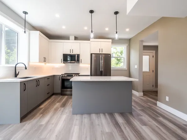 180 Hollywood Cres, Lillooet, BC V0K 1V0