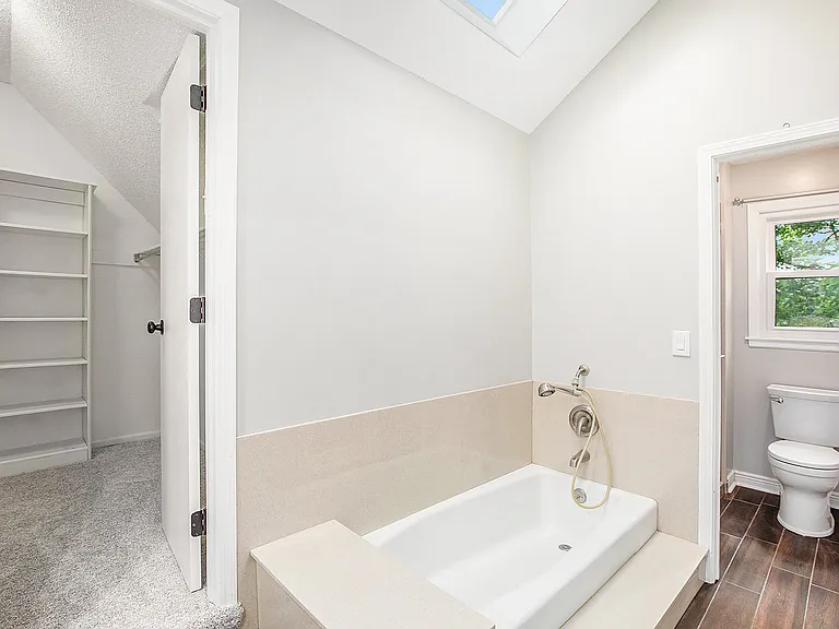 13805 W 78th Ter — Photo 15