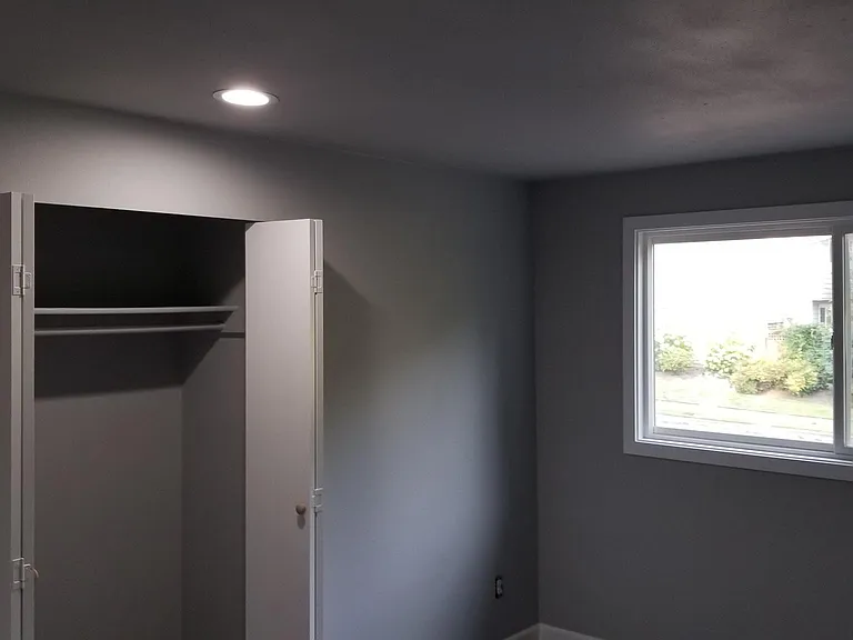 2111 Blaine Ave SE — Photo 11