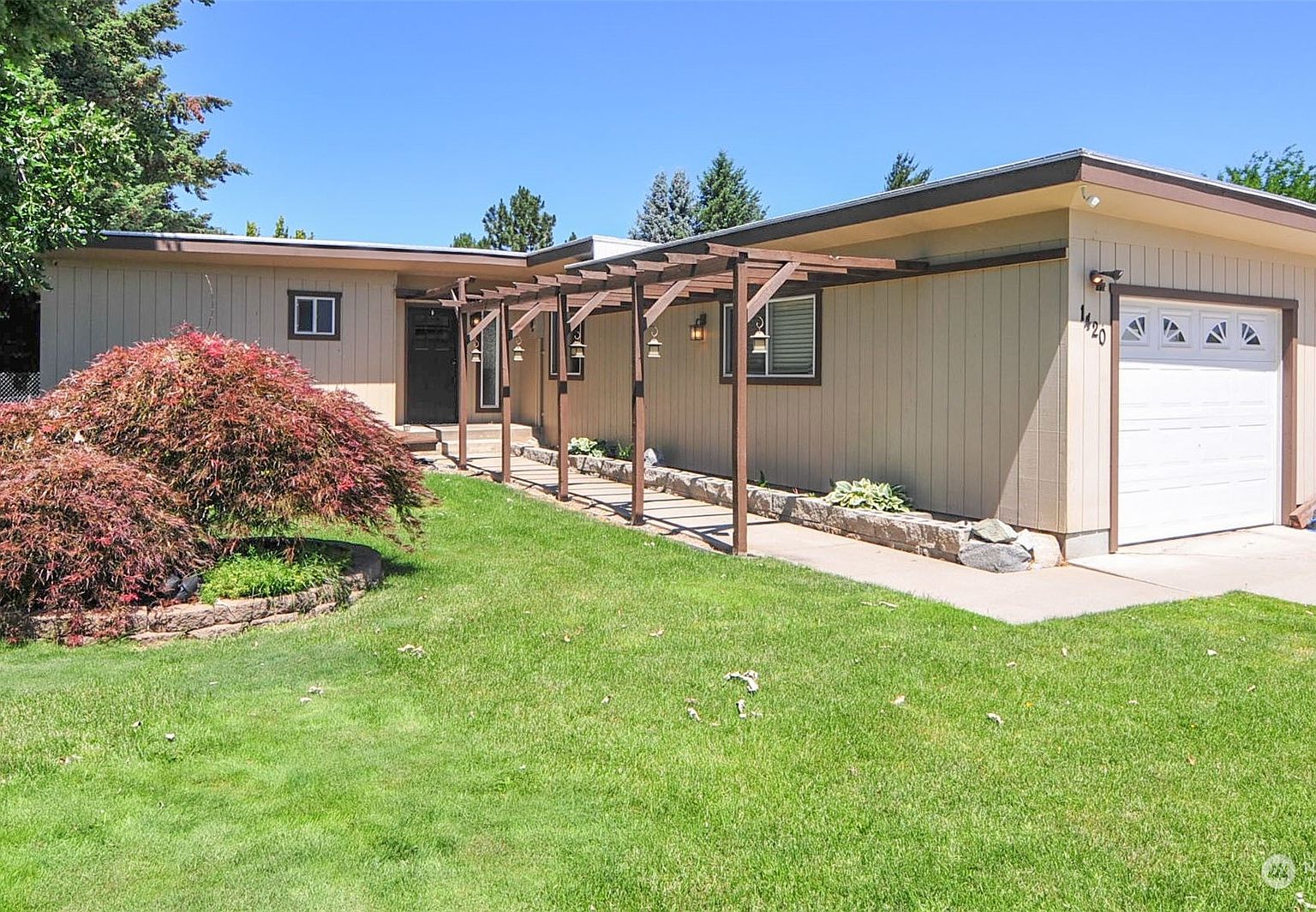 1420 Westwood Avenue, Wenatchee, WA 98801 Zillow
