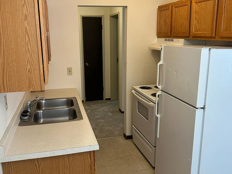 2650 Colfax Ave S #102 — Photo 6