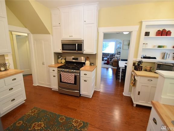 2nd image of 27105 80th Ave NW