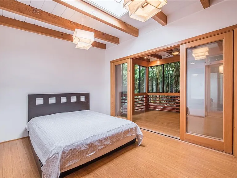 2828 Pacific View Trl — Photo 16