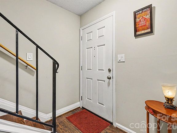 4th image of 1786 Ebenezer Rd APT A