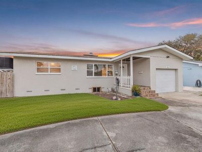 211 89TH AVENUE N, Saint Petersburg, FL, 33702