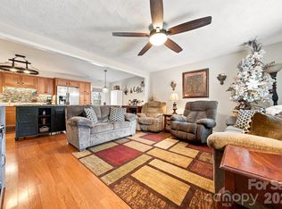 803 Whetstone Pl SW, Conover, NC 28613