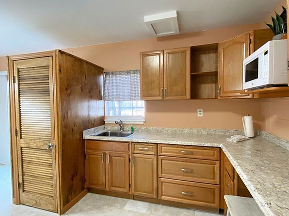 5th image of 118G Monahan Dr