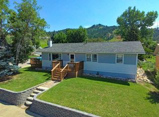 816 N 13th St, Spearfish, SD 57783