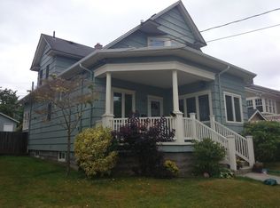 1410 45th Ave SW, Seattle, WA 98116