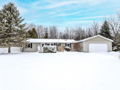 10830 S Blue Ridge Ln, Traverse City, MI, 49684