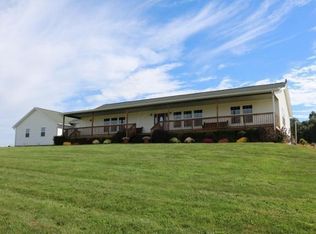 23192 Deal Rd, Gambier, OH 43022