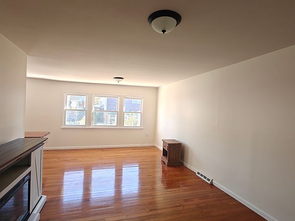 3rd image of 5739 226th St Fl 2