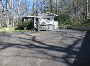 393 Belleview Park Rd, Franklin, NC 28734