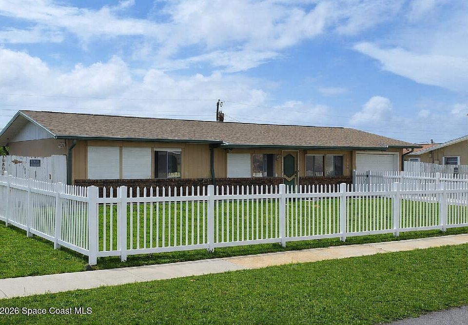1st image of 960 Bacon Cir NE