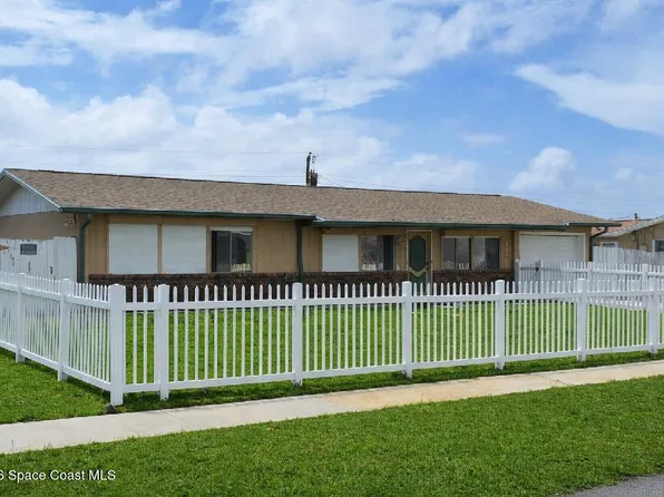 960 Bacon Cir NE, Palm Bay, FL 32905