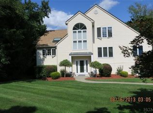 1260 Sunny Ridge Rd, Mohegan Lake, NY 10547