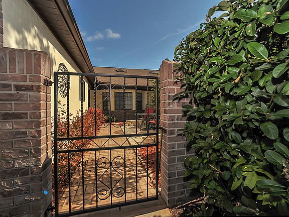 2nd image of 4446 Sherwood Forest Dr #0