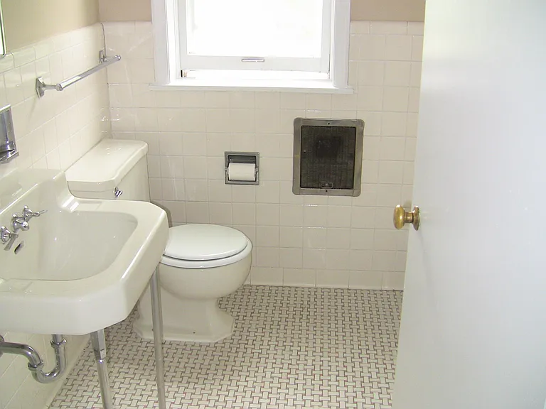 8140 W North Ave — Photo 13