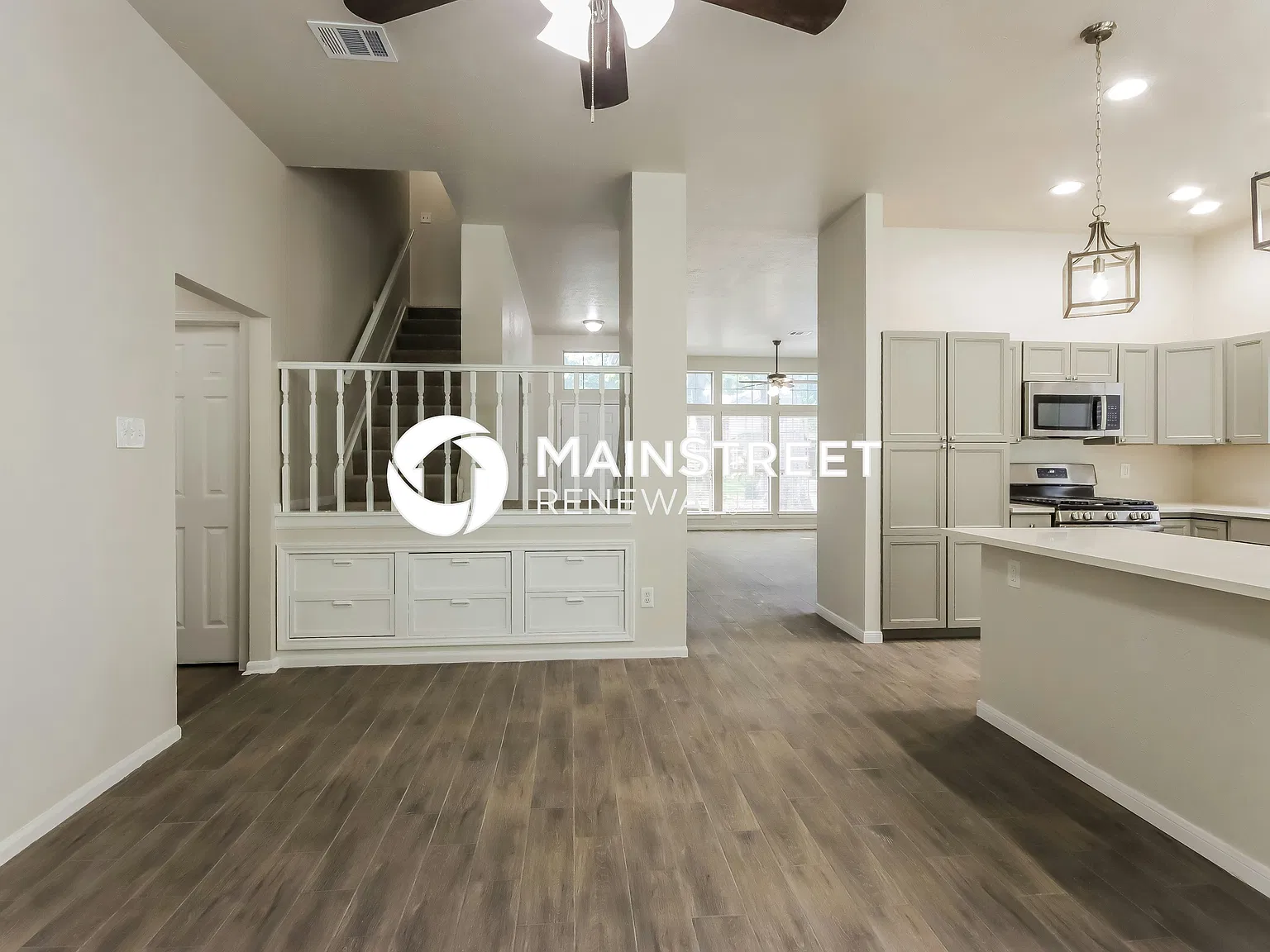 4318 Mountain Peak Way — Photo 4