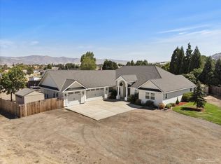 28211 Seabiscuit Way, Tehachapi, CA 93561