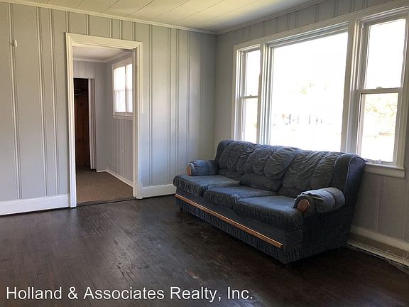 5th image of 1830 Maryland Ave