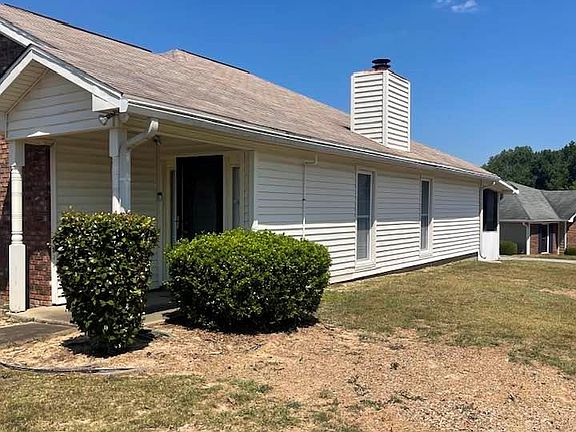 2nd image of 5778 Stoneridge Dr