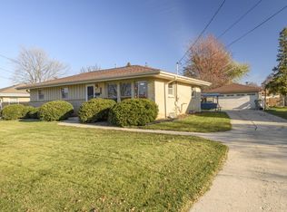 3670 S 69th St, Milwaukee, WI 53220