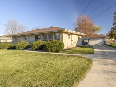 3670 South 69th STREET, Milwaukee, WI, 53220