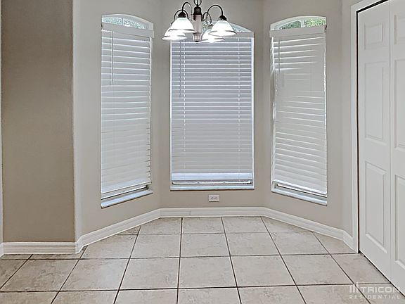 4th image of 2974 Wild Pepper Ave