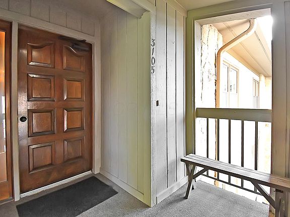 4th image of 3105 Griggsview Ct