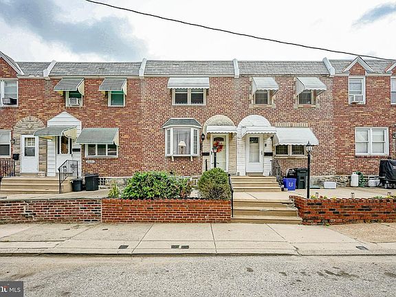 2nd image of 2623 Eddington St