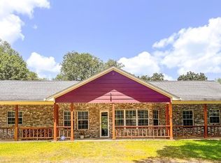 145 Pin Oak Ln, Hempstead, TX 77445