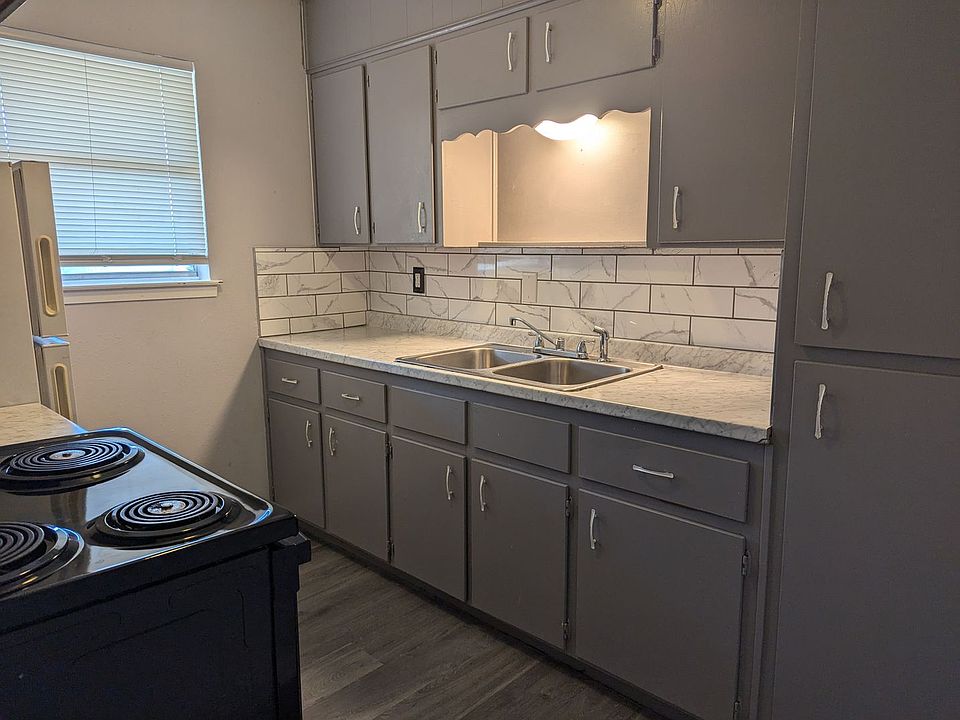 1st image of 117 W Avenue A APT 4