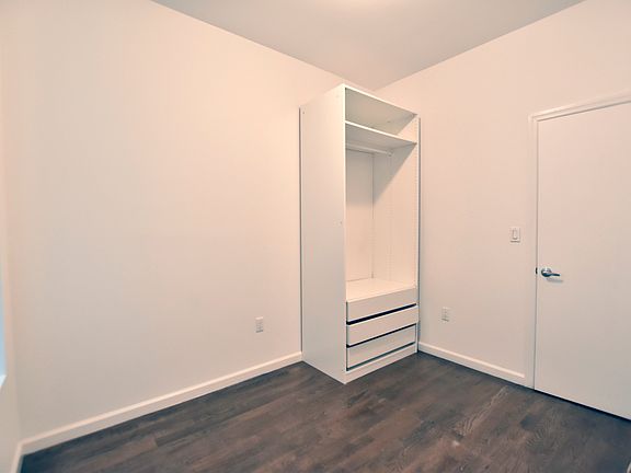 3rd image of 248 Broome St #1A