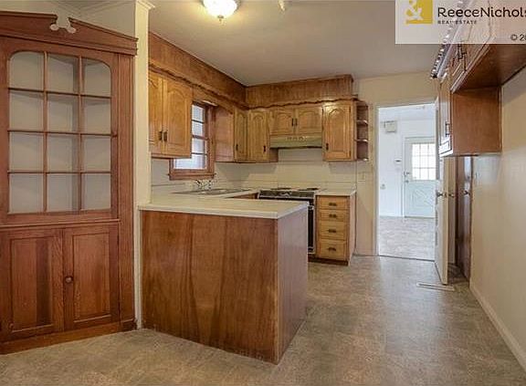 4th image of 100 N 71st St