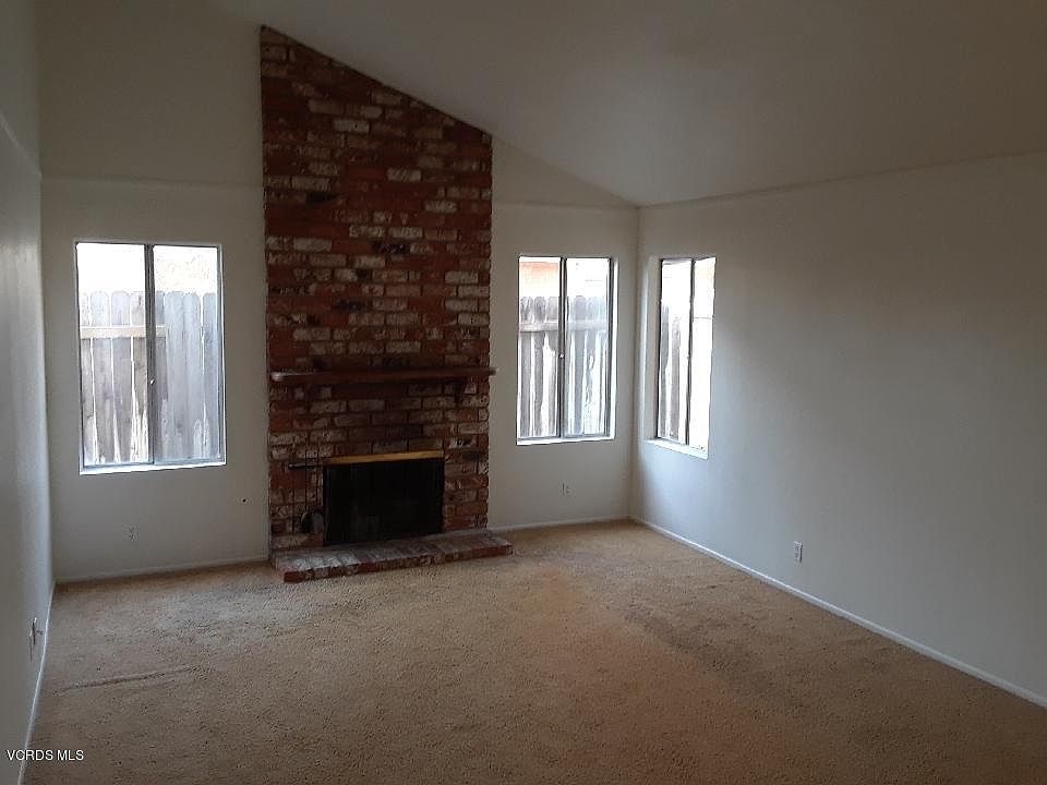 2nd image of 916 Palmer Ave