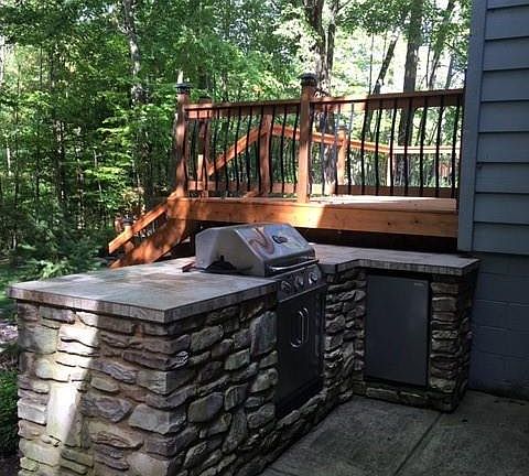 3rd image of 9690 Glenstone Dr