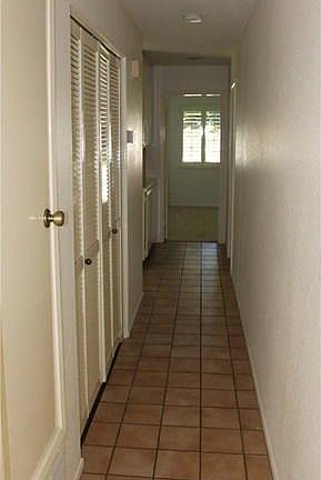 4th image of 122 Greenmoor