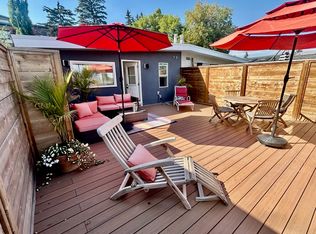 2126 18a St SW, Calgary, AB T2T4W2