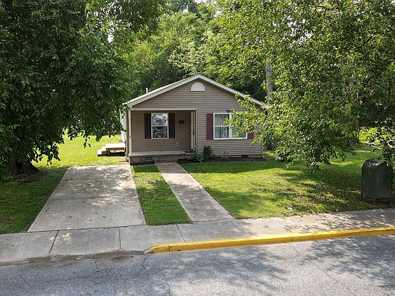 4th image of 117 N West St
