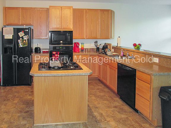 4th image of 45512 Catalina Ln