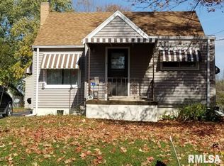 469 W Olive St, Canton, IL 61520