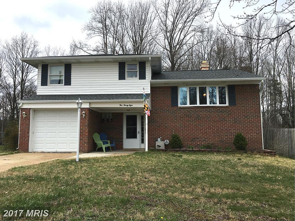 1st image of 528 Crestpark Dr