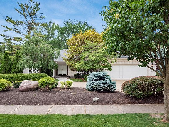 4th image of 4275 Shelbourne Ln