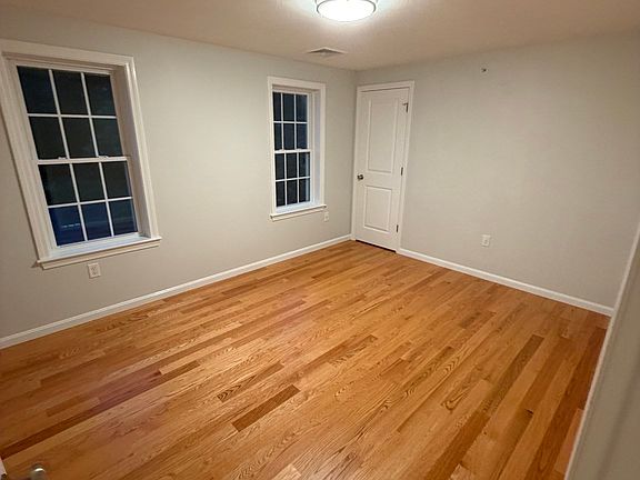 3rd image of 138 Elm St APT 43