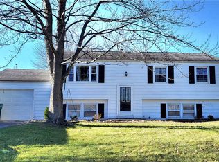 37 Bucky Dr, Rochester, NY 14624