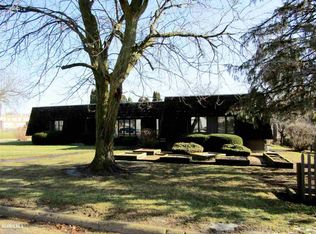 701 Macarthur St, Shannon, IL 61078