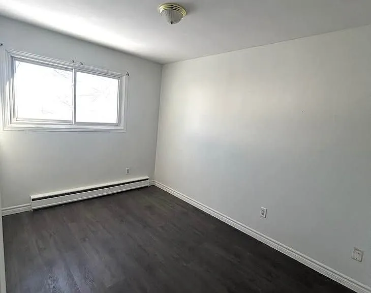 490 Stewart St #2 — Photo 6