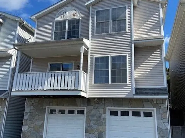 32 Highland Road #14, Stamford, CT 06902